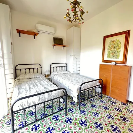 Bruno & Pia Nyaraló Rapallo