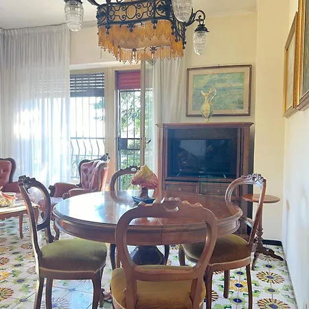 Bruno & Pia Nyaraló Rapallo